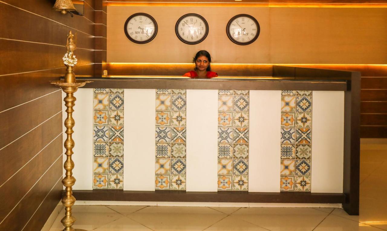 Hotel Treebo Trend Pratham Residency Udupi Esterno foto