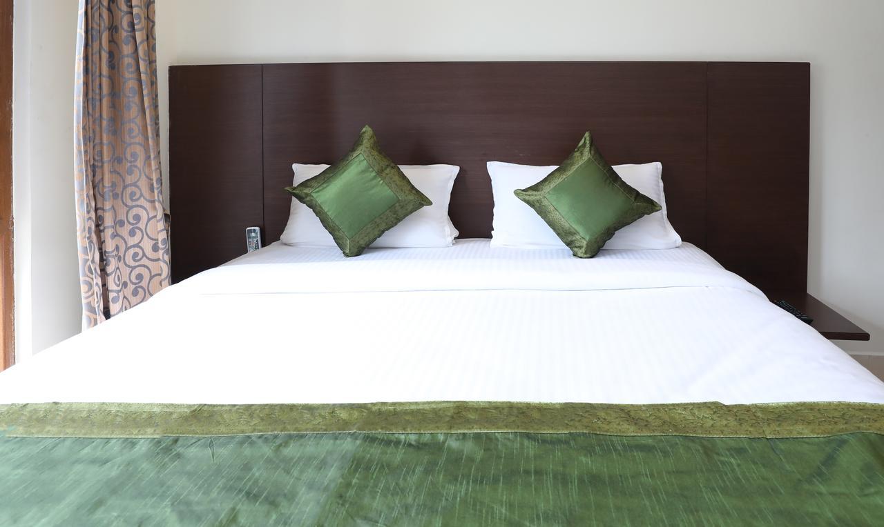 Hotel Treebo Trend Pratham Residency Udupi Esterno foto